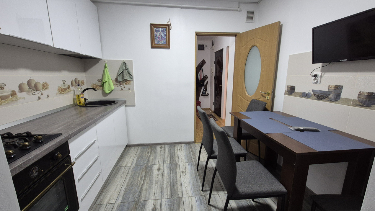 Apartament 3 camere in Mioveni | Mobilat | Comision 0%