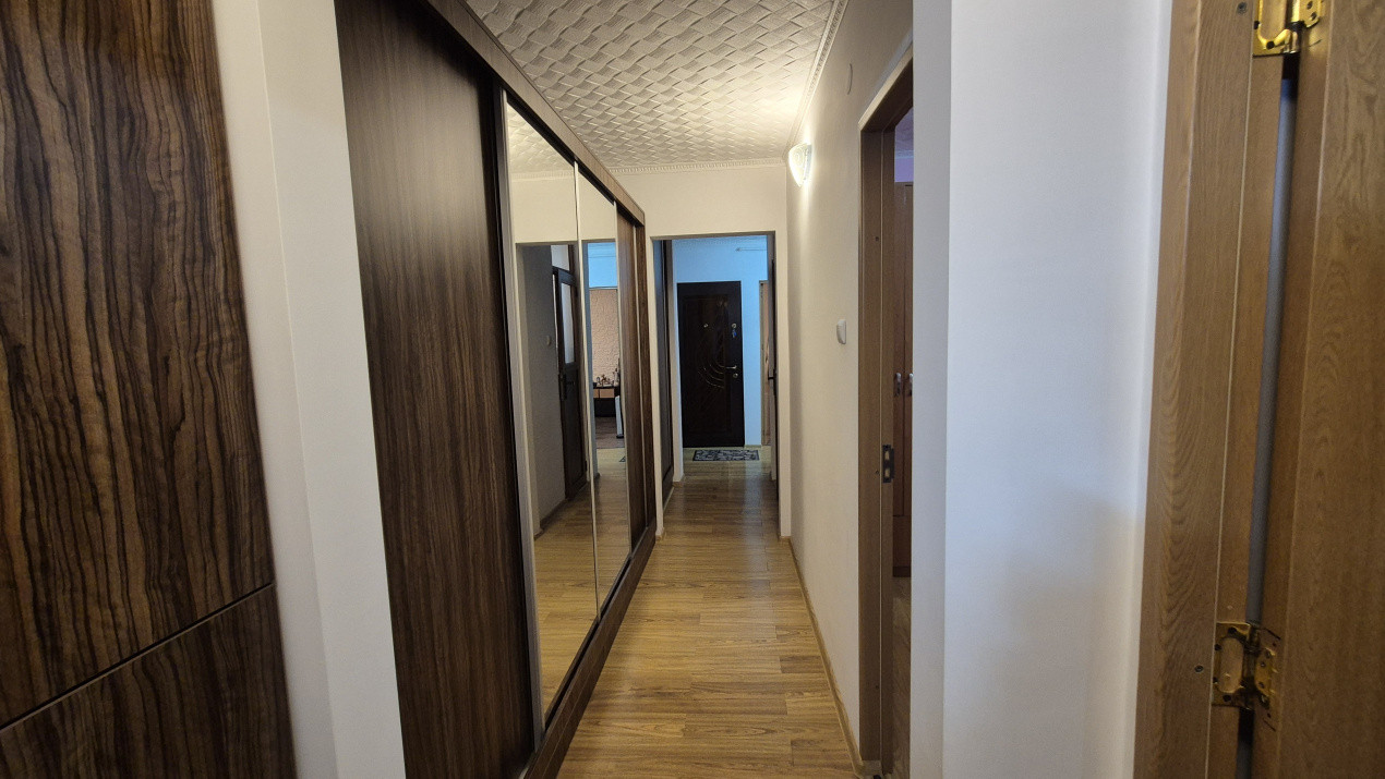 Apartament 3 camere in Mioveni | Mobilat | Comision 0%