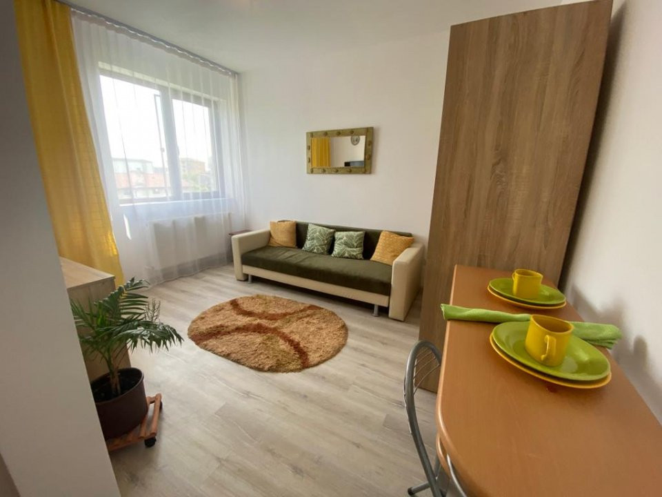 Garsoniera complet mobilata Militari Residence