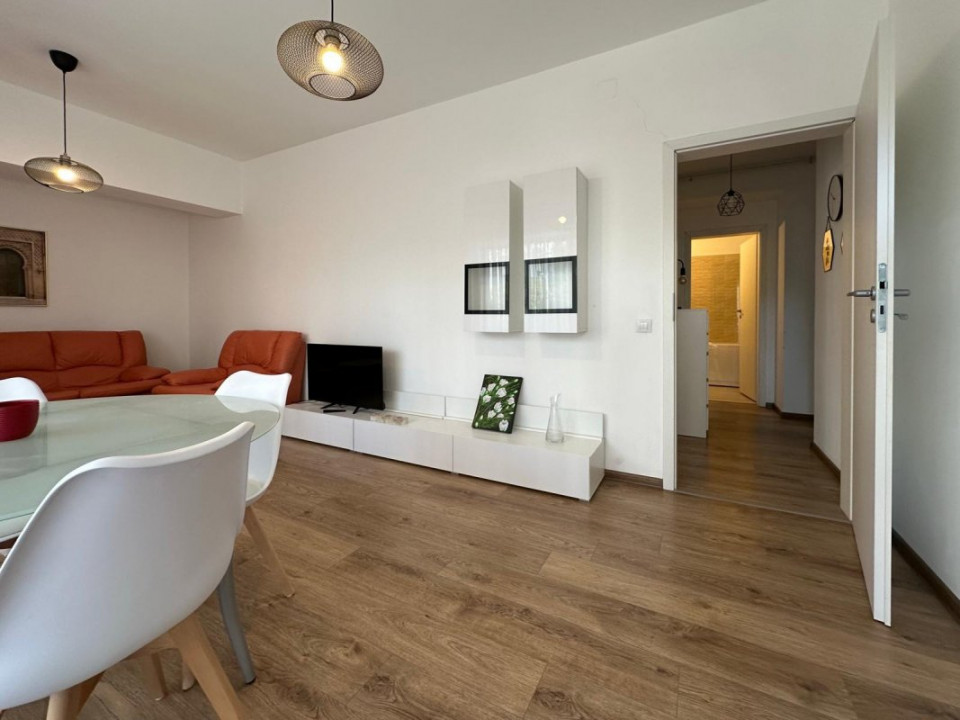 Cel mai spatios si frumos apartament de la Costin Georgian
