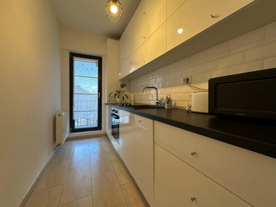Cel mai spatios si frumos apartament de la Costin Georgian