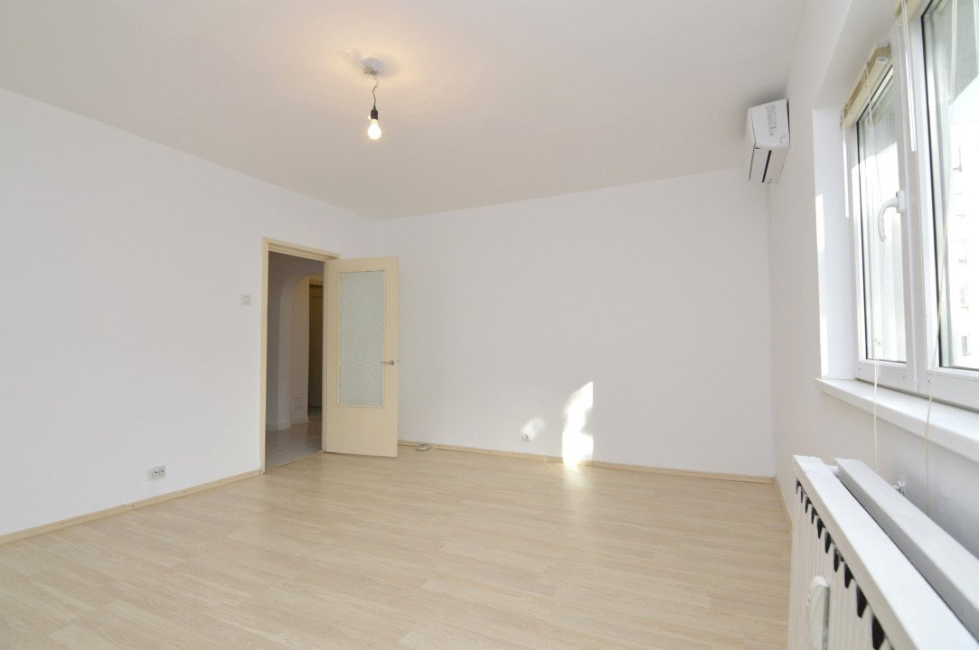 VANZARE APARTAMENT 3 CAMERE UNIRII – NERVA TRAIAN