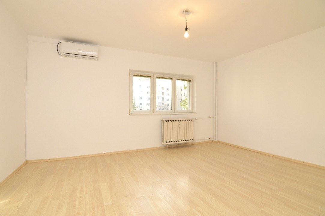 VANZARE APARTAMENT 3 CAMERE UNIRII – NERVA TRAIAN