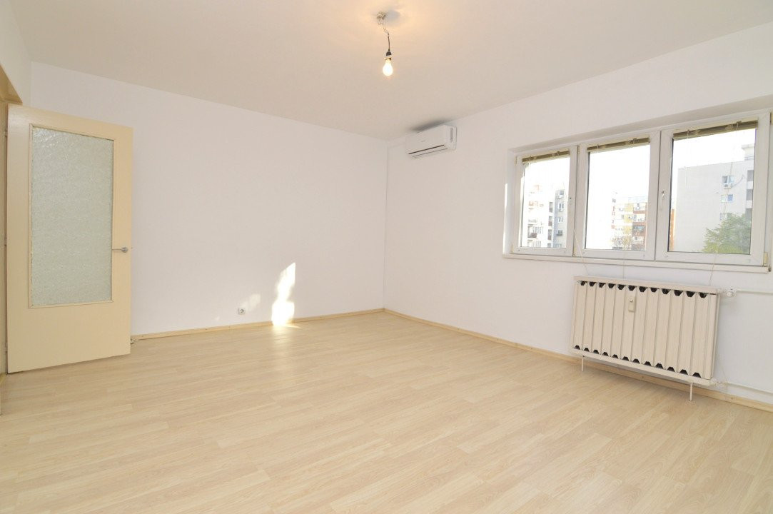 VANZARE APARTAMENT 3 CAMERE UNIRII – NERVA TRAIAN