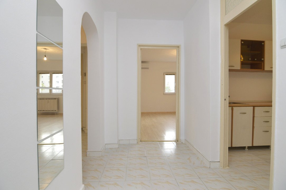 VANZARE APARTAMENT 3 CAMERE UNIRII – NERVA TRAIAN