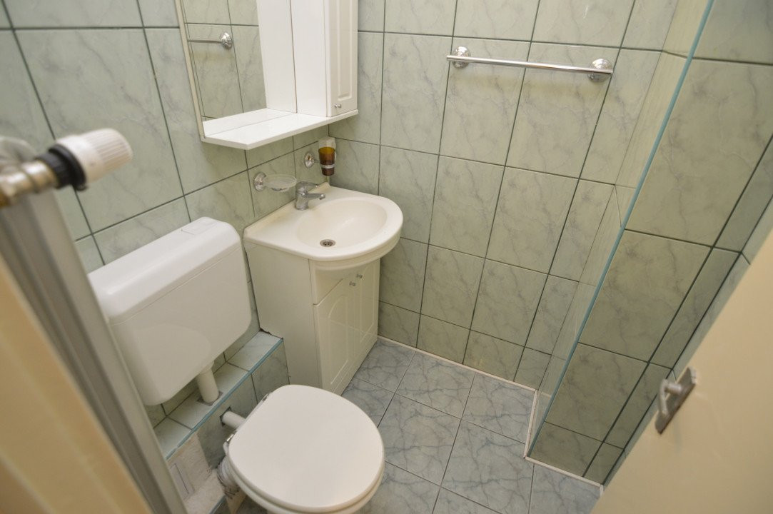 VANZARE APARTAMENT 3 CAMERE UNIRII – NERVA TRAIAN
