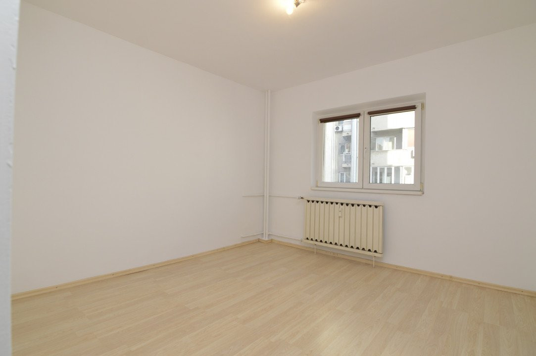 VANZARE APARTAMENT 3 CAMERE UNIRII – NERVA TRAIAN