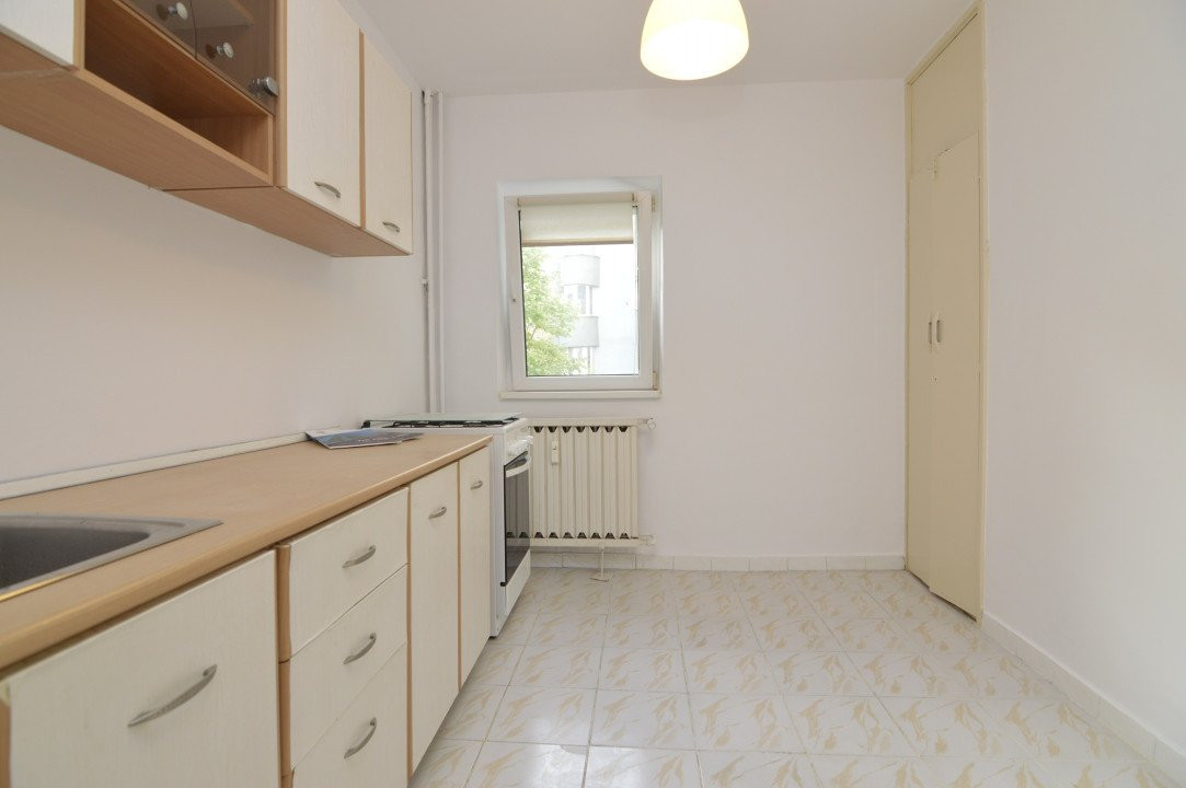 VANZARE APARTAMENT 3 CAMERE UNIRII – NERVA TRAIAN
