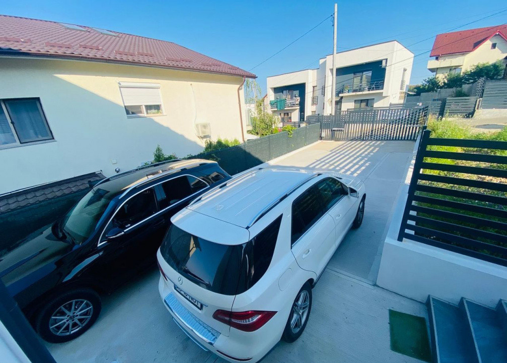 Casă spațioasă și modernă de vânzare în Trivale – panoramă superbă
