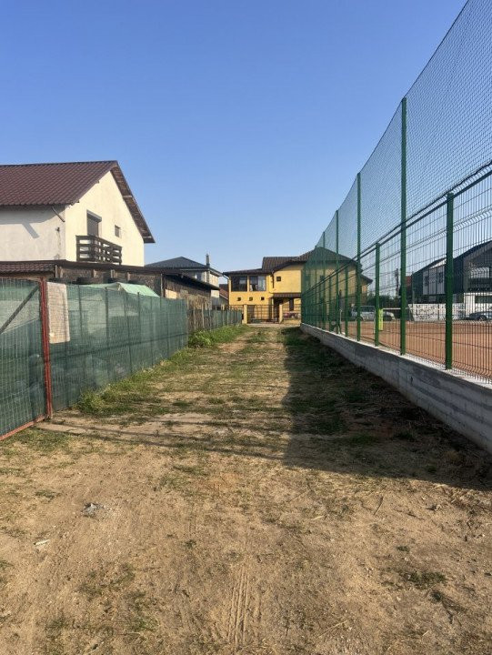 Teren intravilan 446 mp – Strada Pinilor, zonă exclusivistă foarte căutată