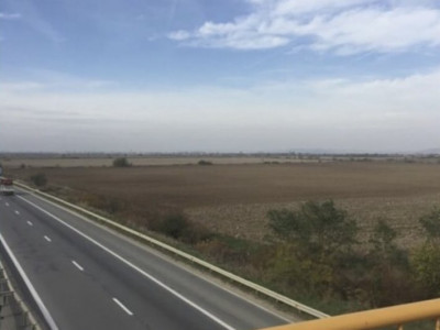 Teren 27.445 mp cu deschidere 44.60 ml in Autostrada A1 Pitesti-Bucuresti 