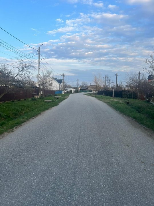 Teren intravilan Oarja, 2100 mp, toate utilitatile