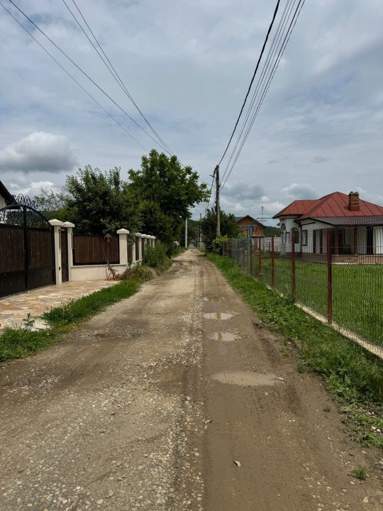 Teren Intravilan - Str. Gorganu, Calinesti - 1268 mp!