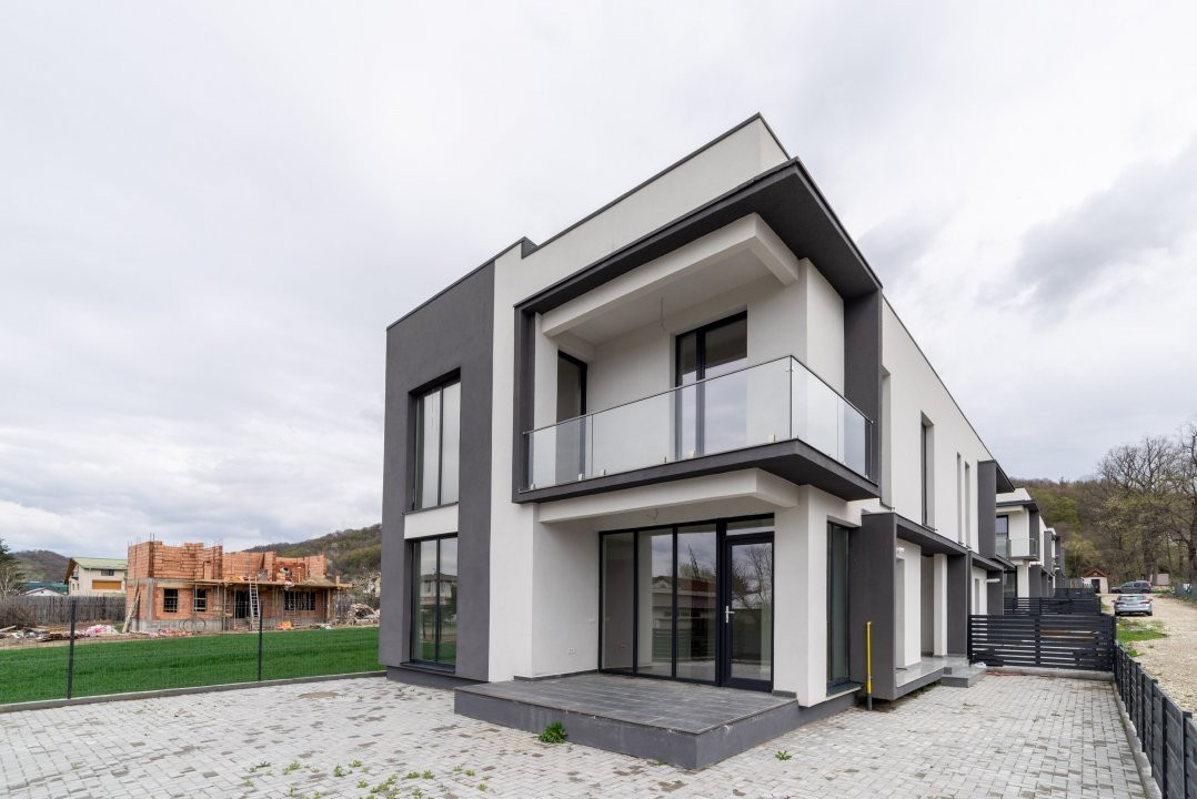 Casă Nouă Tip Duplex – 4 Camere - P+1 -  Budeasa!