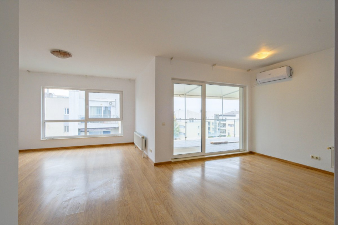 Apartament spațios 3 camere, 3bai, 2 locuri de parcare incluse