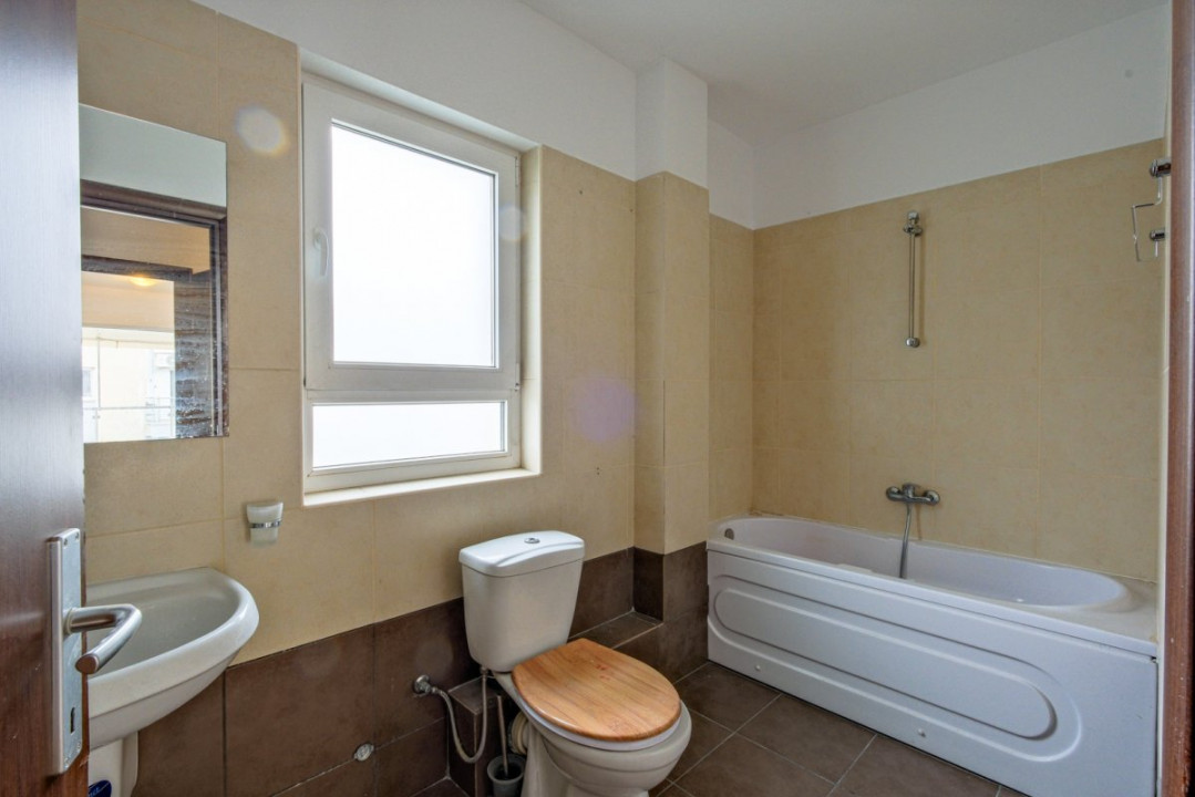 Apartament spațios 3 camere, 3bai, 2 locuri de parcare incluse