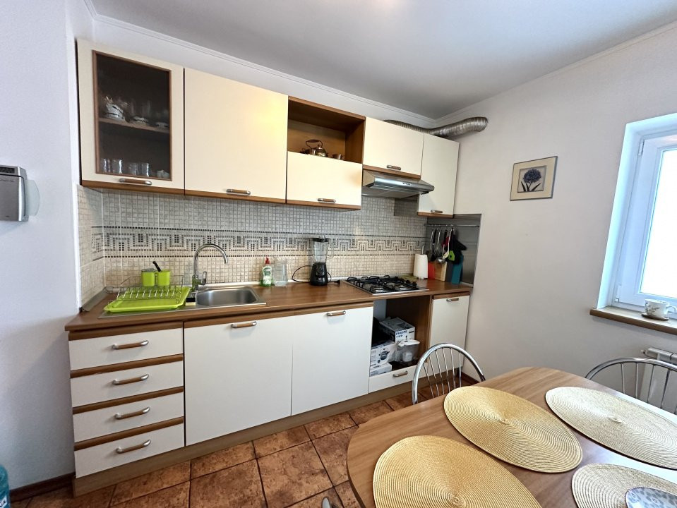 OPORTUNITATE - Vanzare apartament 4 camere decomandat - Dorobanti - bloc 1979
