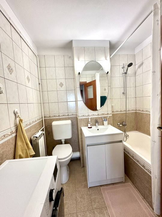OPORTUNITATE - Vanzare apartament 4 camere decomandat - Dorobanti - bloc 1979