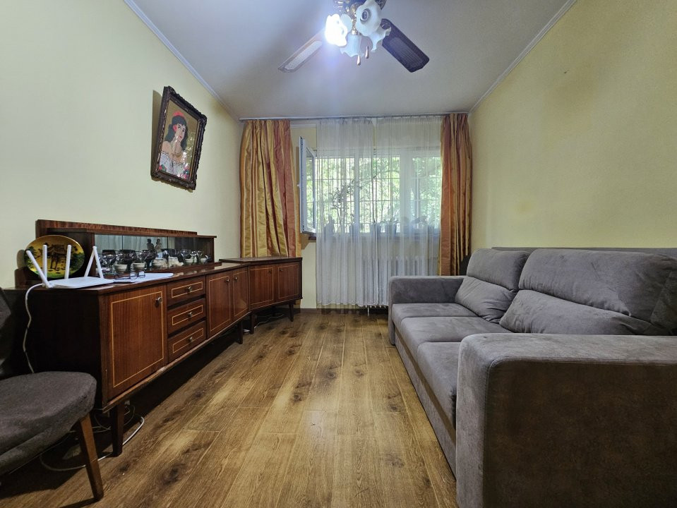 Apartament 4 camere parter | Berceni-Straja 