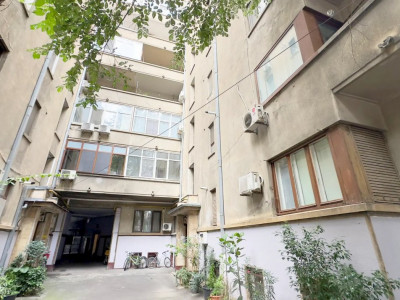 Chic si Central – Garsonieră de închiriat la Universitate