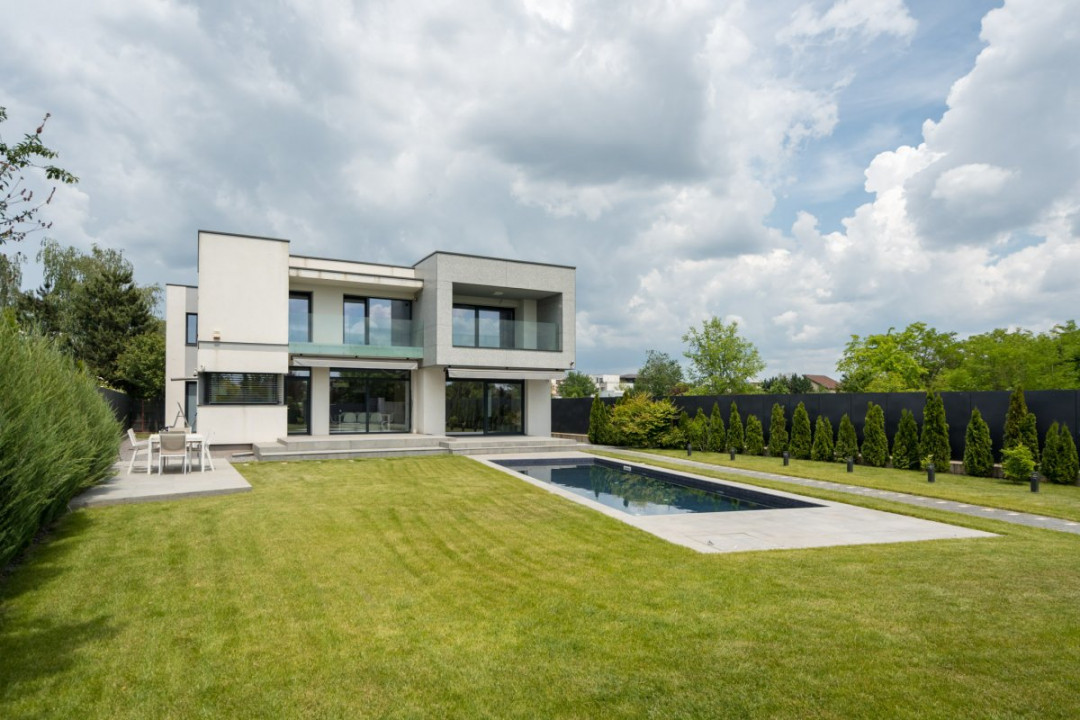 Experience Exclusive Living in Iancu Nicolae. 10 min. to International Schools.