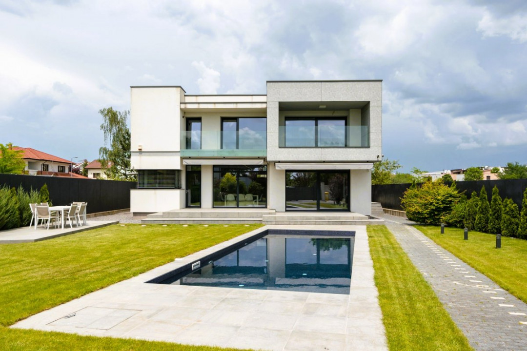 Experience Exclusive Living in Iancu Nicolae. 10 min. to International Schools.