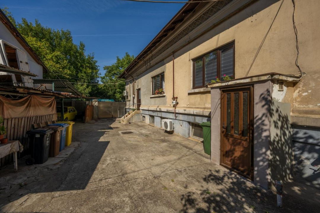 Apartament in vila 2 camere demisol Piata Sfantul Stefan 