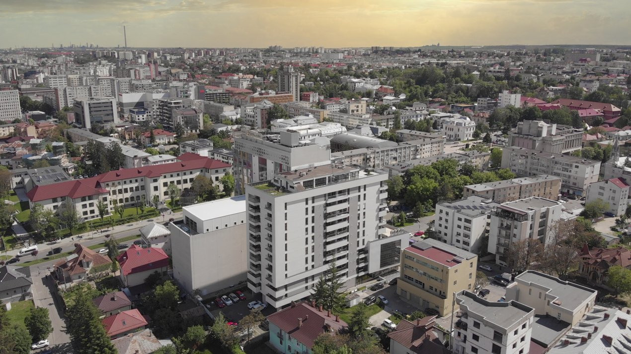  4 Rooms + Parking | Pitesti Residence - I C Bratianu 54 | Panoramic View 