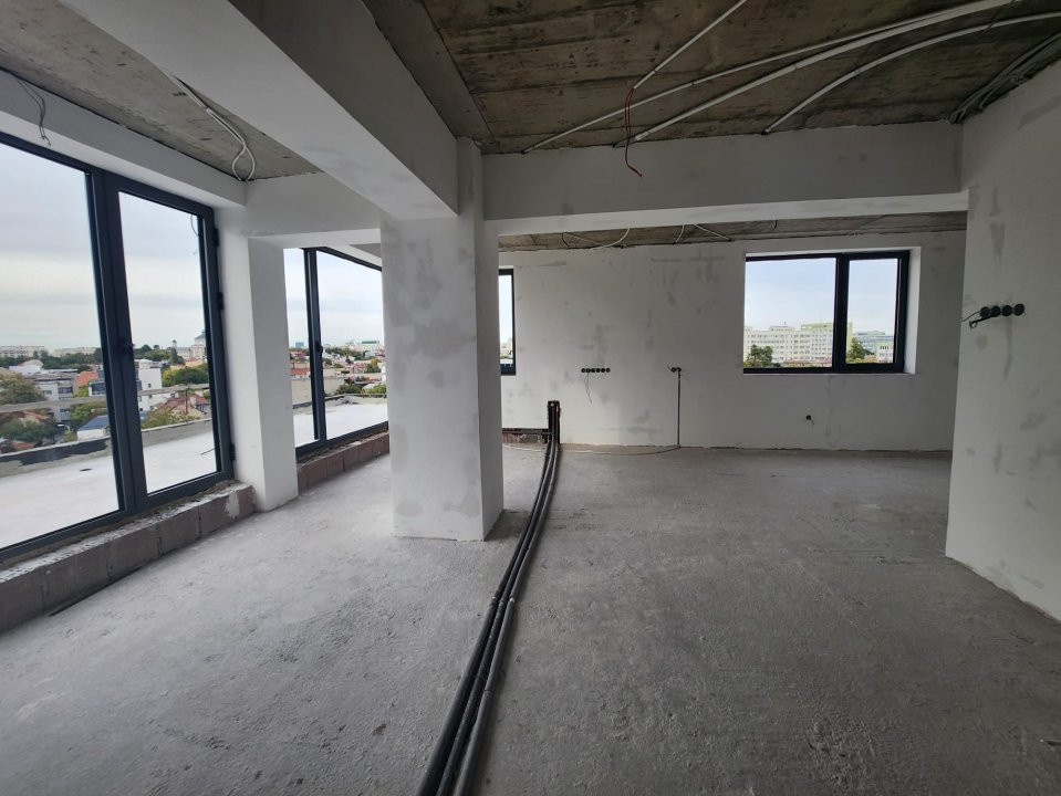 OPORTUNITATE Investiție Aparthotel/Bloc de apartamente Centru