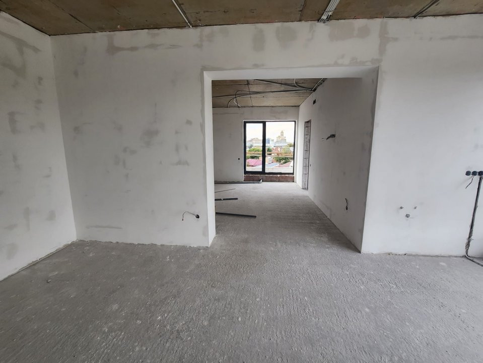 OPORTUNITATE Investiție Aparthotel/Bloc de apartamente Centru