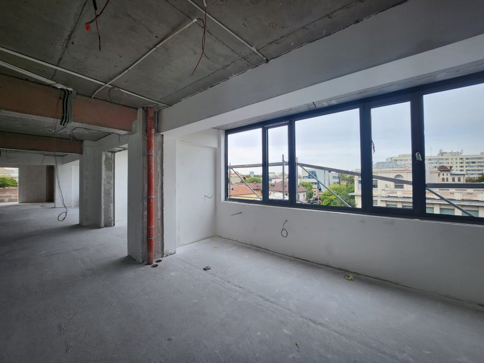 OPORTUNITATE Investiție Aparthotel/Bloc de apartamente Centru