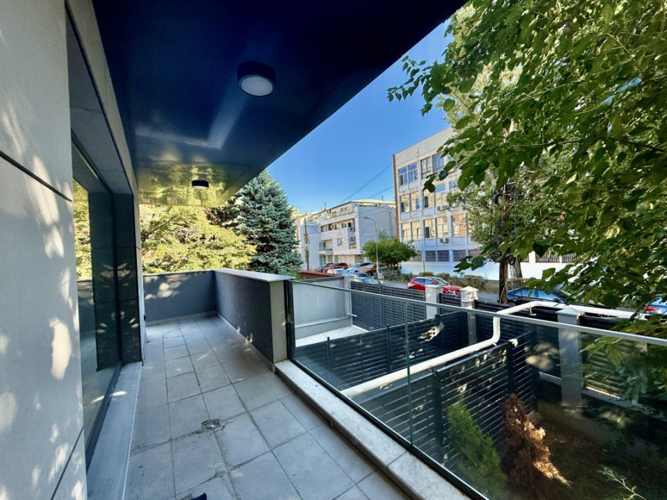 Unirii, apartament boem, cu terasa spre Est