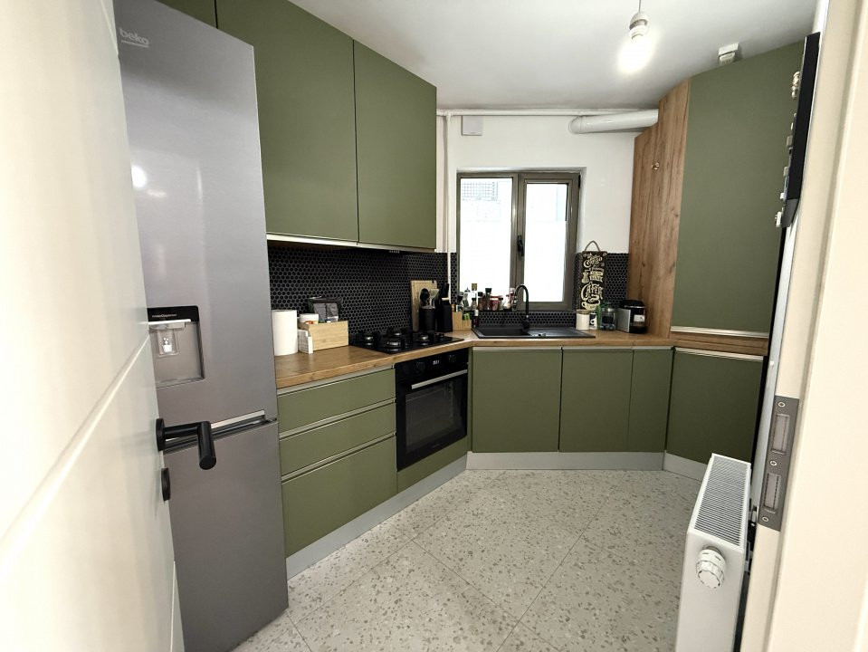 Apartament 3 camere recent renovat, 70 mp, centrala proprie & balcon | Planorama