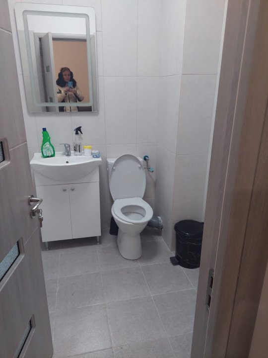 Garsoniera complet mobilata / utilata / Tineretului 35 bis