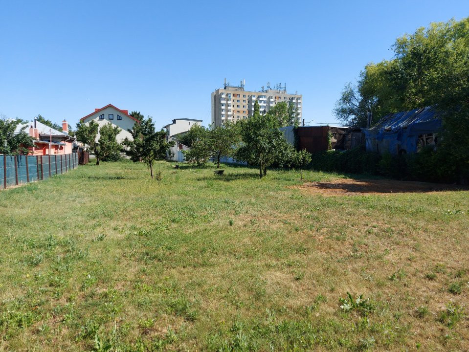 Bucureștii Noi, Laminorului, casă și teren 1.320mp cu deschidere la două străzi!