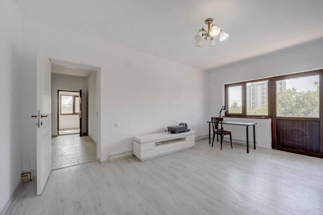 Bucureștii Noi, Laminorului, casă și teren 1.320mp cu deschidere la două străzi!