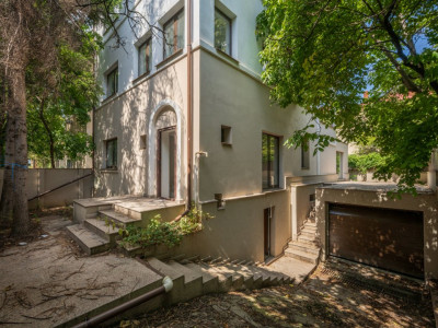 Vila Primaverii, S+P+1+M, 389 mp teren, 266 teren liber, luam urbanism P+4