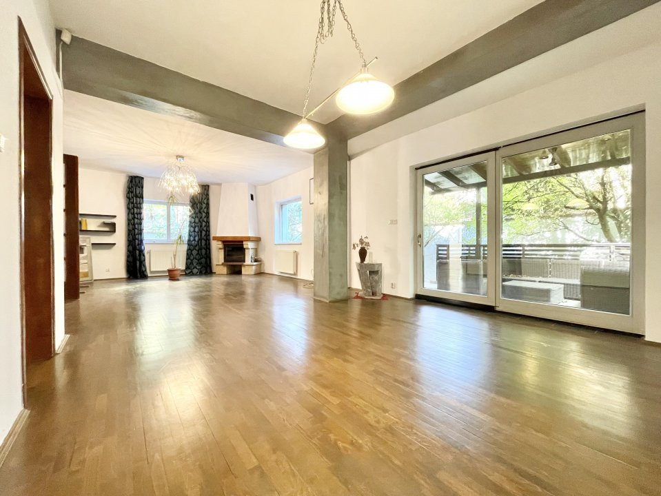 VILA 7 CAMERE 260 MP I - NORDUL CAPITALEI I Elegantă I LINIȘTE I 500 MP TEREN