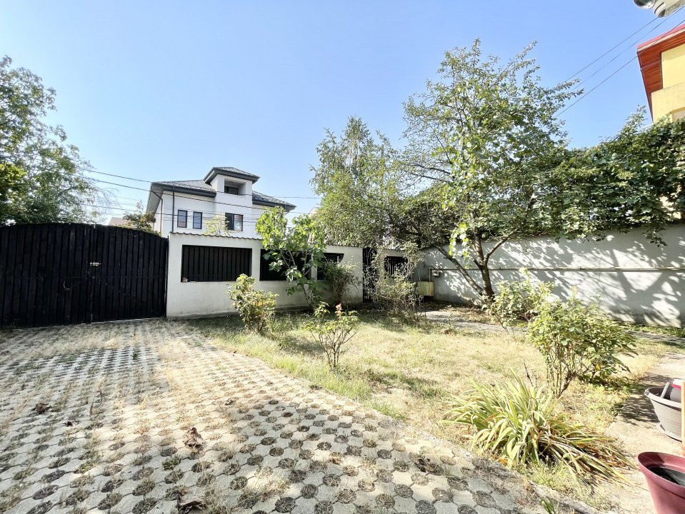 VILA 7 CAMERE 260 MP I - NORDUL CAPITALEI I Elegantă I LINIȘTE I 500 MP TEREN