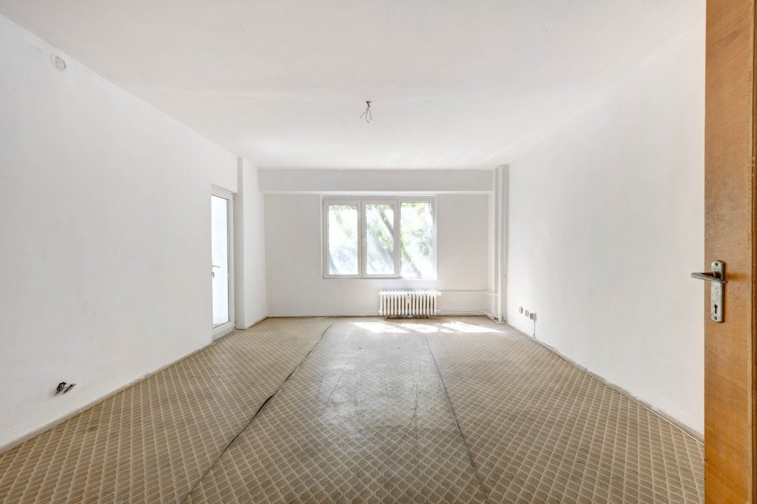 Apartament 3 camere Monitorul Oficial - Urdareanu, bloc monolit, spatios