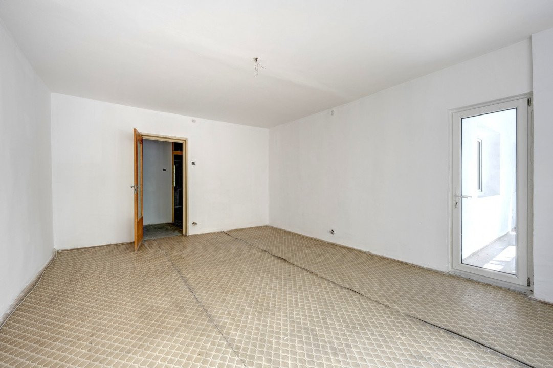 Apartament 3 camere Monitorul Oficial - Urdareanu, bloc monolit, spatios
