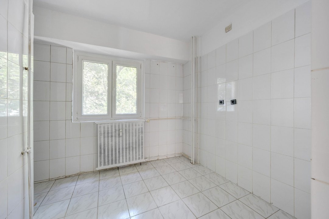 Apartament 3 camere Monitorul Oficial - Urdareanu, bloc monolit, spatios