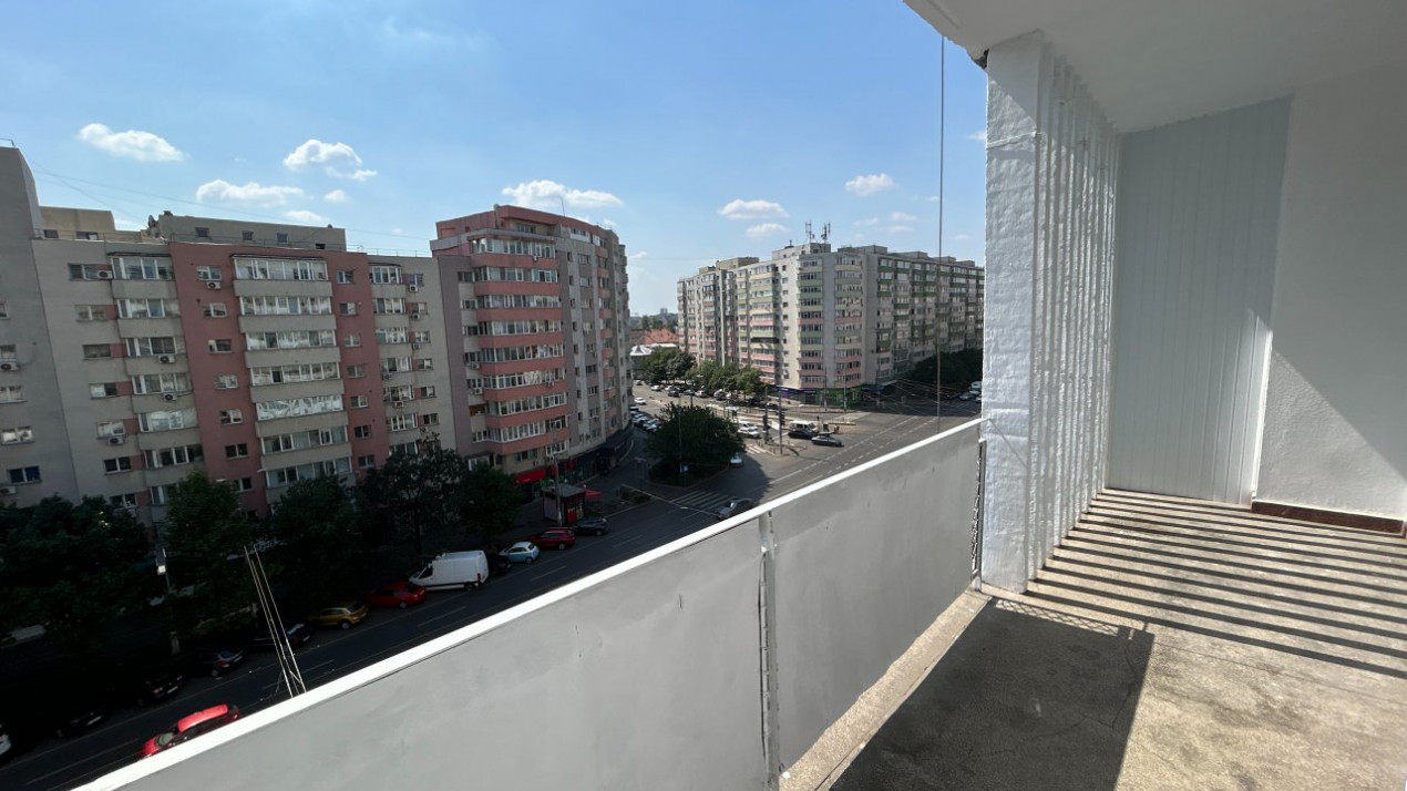 2 camere in imobil consolidat-pozitionat stradal Stefan cel Mare nr 33, bloc 30, scara 3