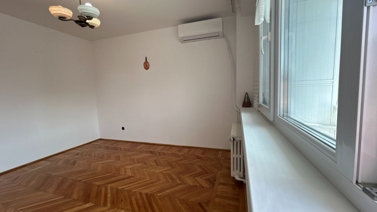 2 camere in imobil consolidat-pozitionat stradal Stefan cel Mare nr 33, bloc 30, scara 3