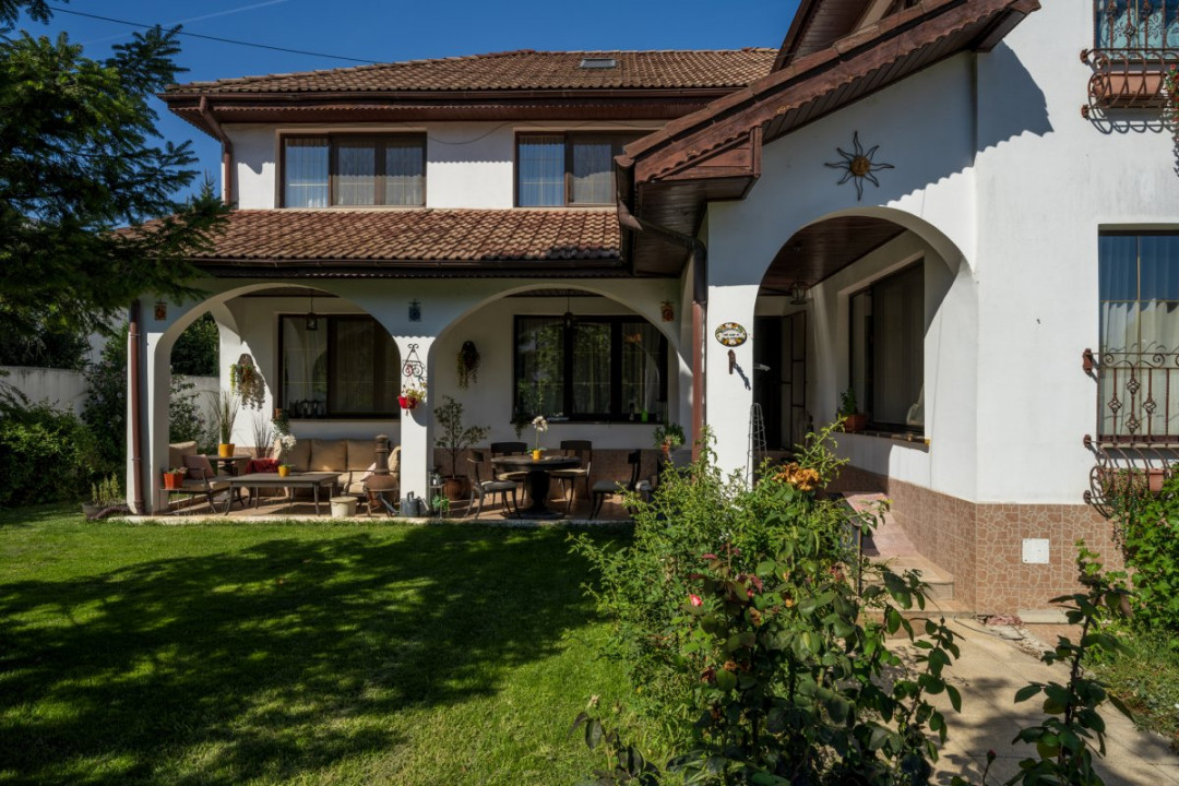 Acasă in adevăratul sens- 4 dormitoare, terasă elegantă si grădina intimă.