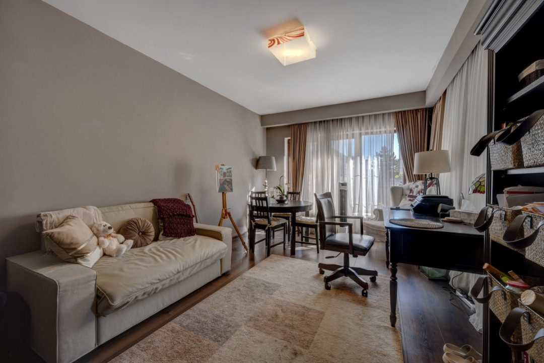 Acasă in adevăratul sens- 4 dormitoare, terasă elegantă si grădina intimă.