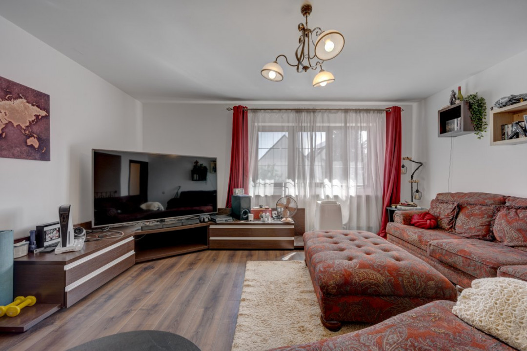 Acasă in adevăratul sens- 4 dormitoare, terasă elegantă si grădina intimă.