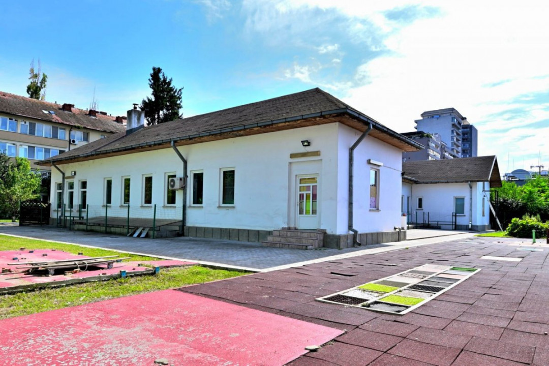 Inchiriere cladire pentru birouri / servicii / gradinita / after-school / scoala privata, etc.