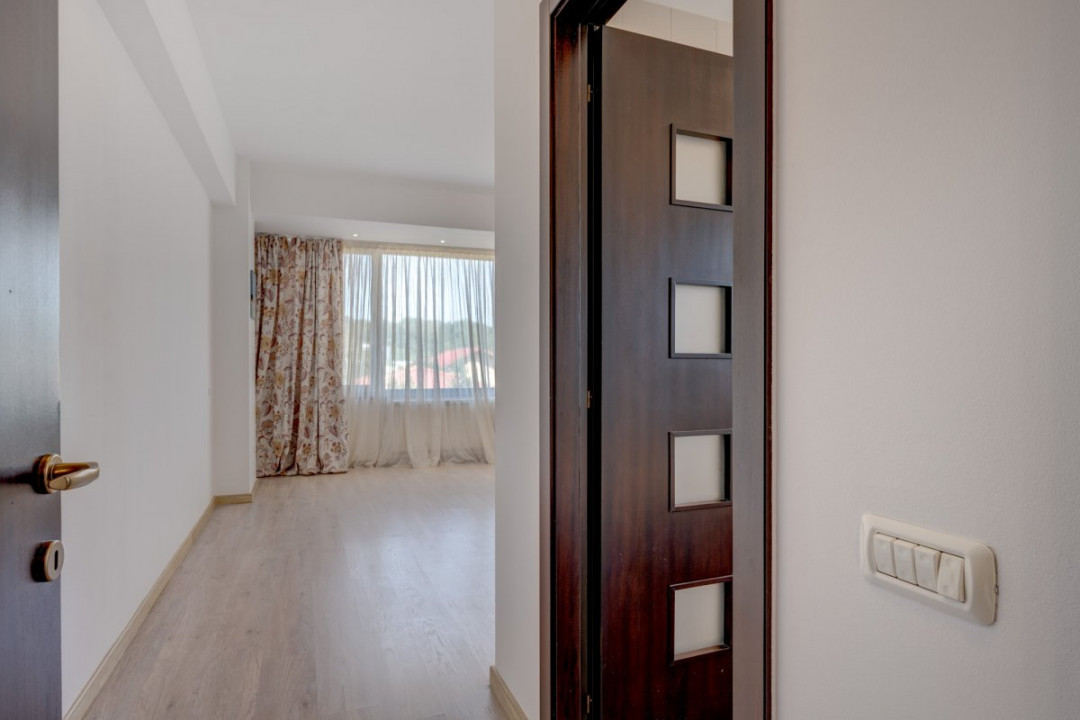 Space, light, and comfort for your family. FIRST RENTAL.