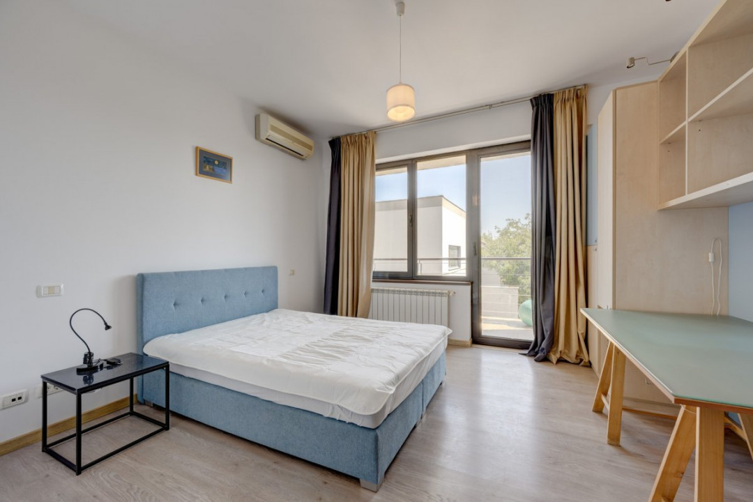 Space, light, and comfort for your family. FIRST RENTAL.